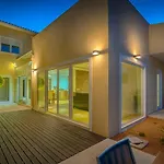 Aqua-jacuzzi-heatable Pool-sauna-gym-snooker * Αλμπουφέιρα