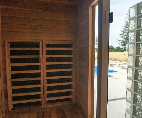 Aqua-jacuzzi-heatable Pool-sauna-gym-snooker * アルブフェイラ